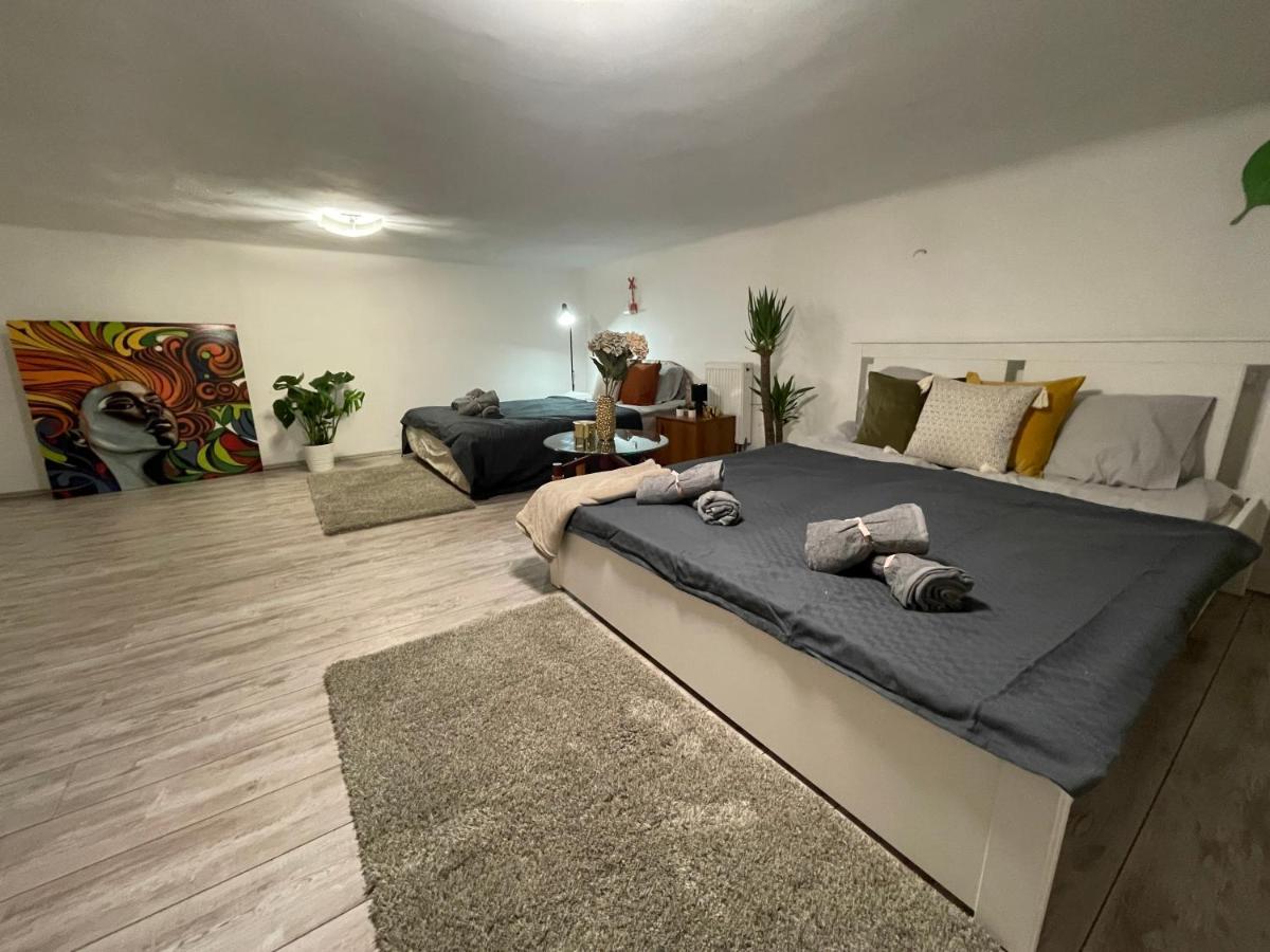 Vintage Home In The Heart Of The City Budapest Extérieur photo